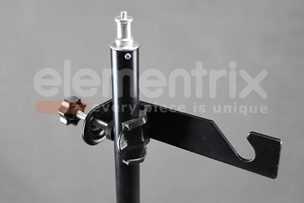 Držiaky tŕňov pre 1 tŕň, pre statívy DPX8