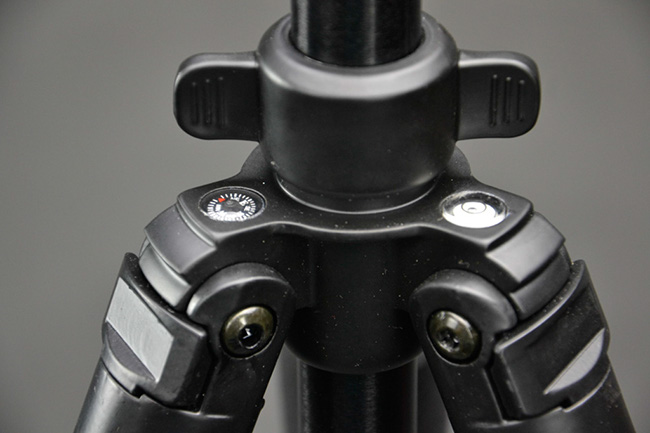 Hliníkový statív tripod 226cm ELEMENTRIX