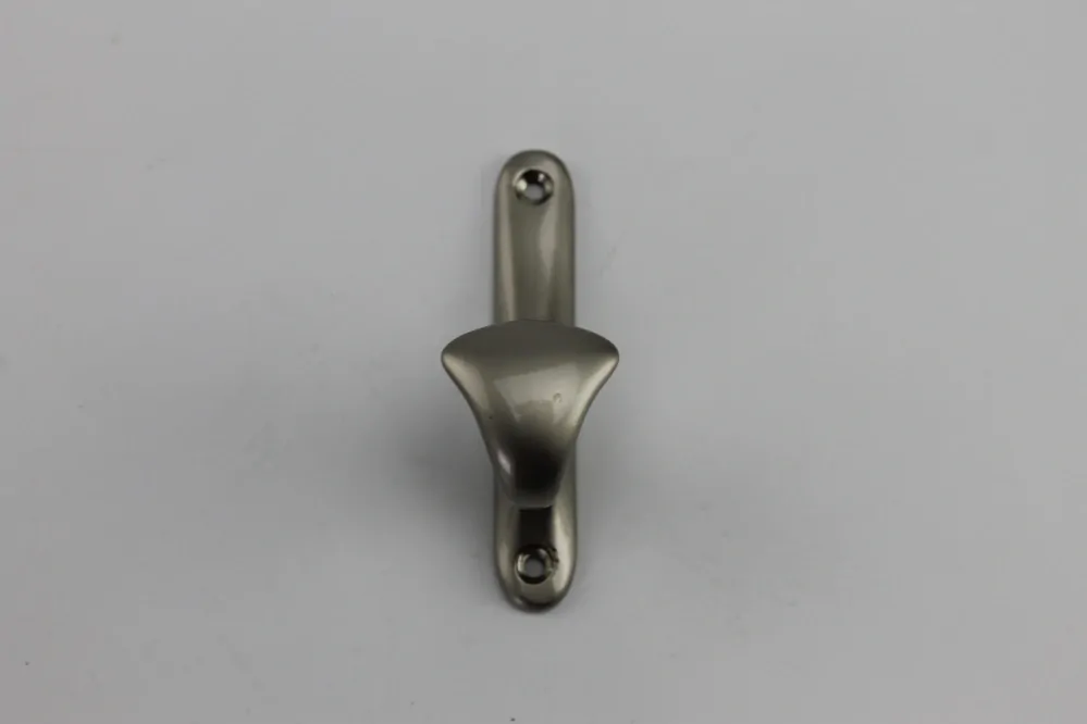 Nábytkový vešiak 88mm single strieborny šedý