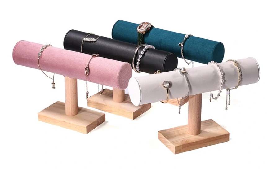 Stojanček, dekolt na náramky, 1x valec zelieny