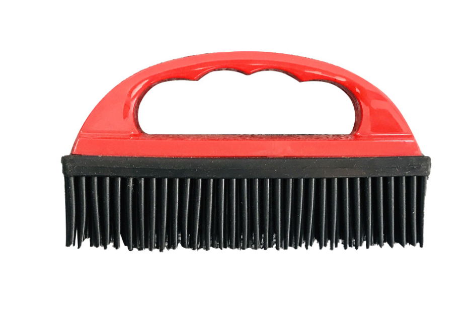 Kefa na umývanie a starostlivosť o srsť silikónová – červená