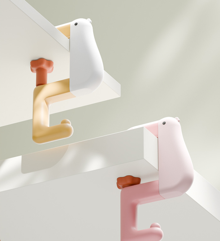 Háčik na stôl – papagáj