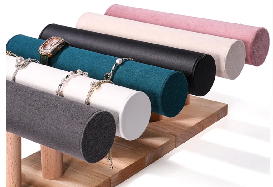 Stojanček, dekolt na náramky, 1x valec zelieny