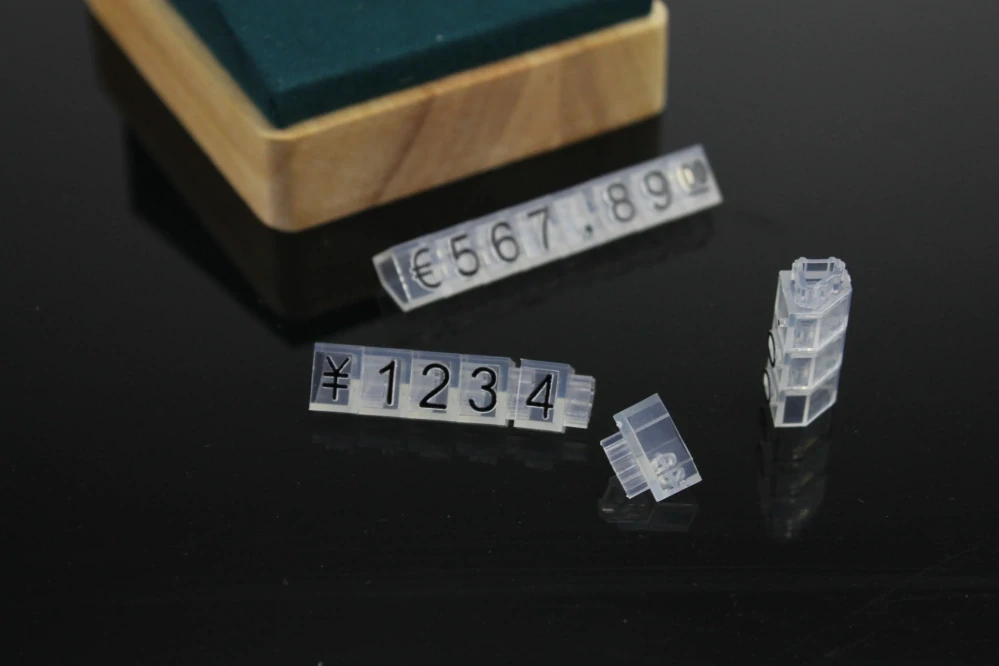 Plastové cenovky černé, PRIEHĽADNÉ 6x9mm 20x rada €,$,¥
