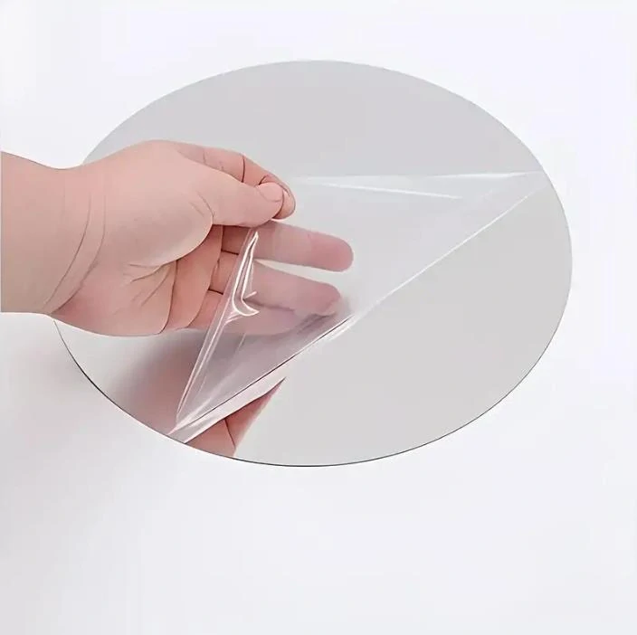 Štvorcové samolepiace zrkadlo 20 x 20 cm