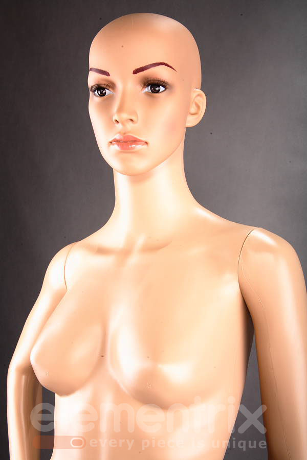 Dámska figurína, manekýnka v telovej farbe F9
