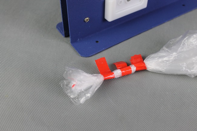 Zavírač sáčků ELEMENTRIX