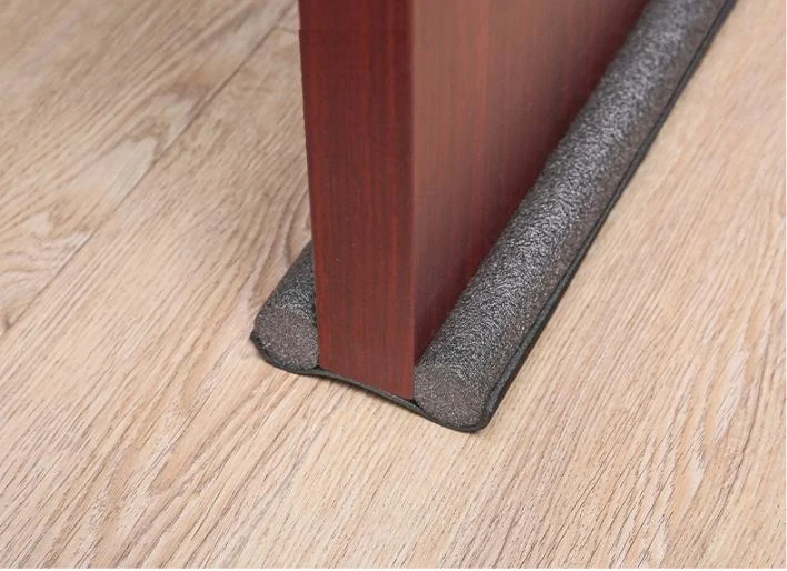 Obojstranná tesniaca lišta pod dvere – biela