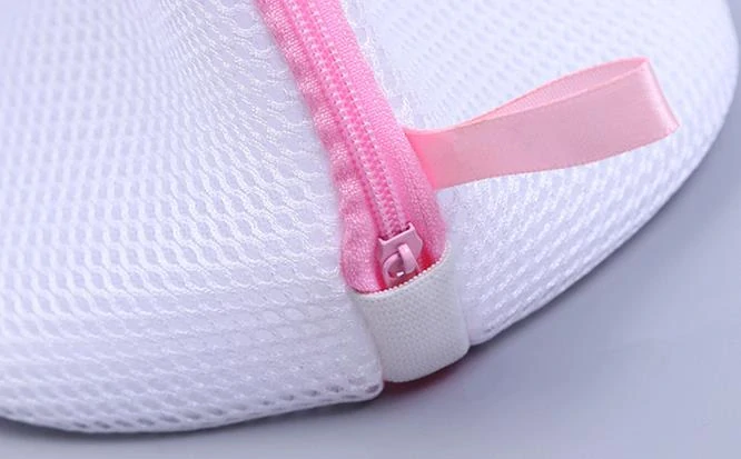 Prací košík, vrecko na pranie podprseniek 15x16cm mušle