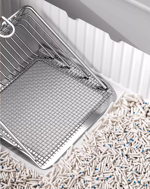 Kovová lopatka na mačkolit