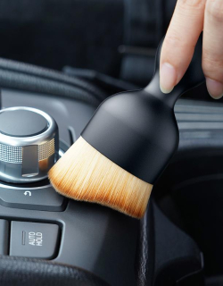Detailingový štetec do interiéru auta