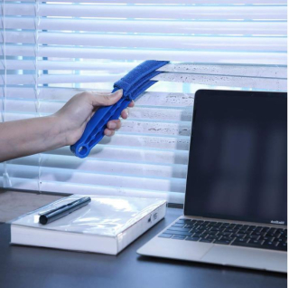 Čistič ventiláciou a žalúzií